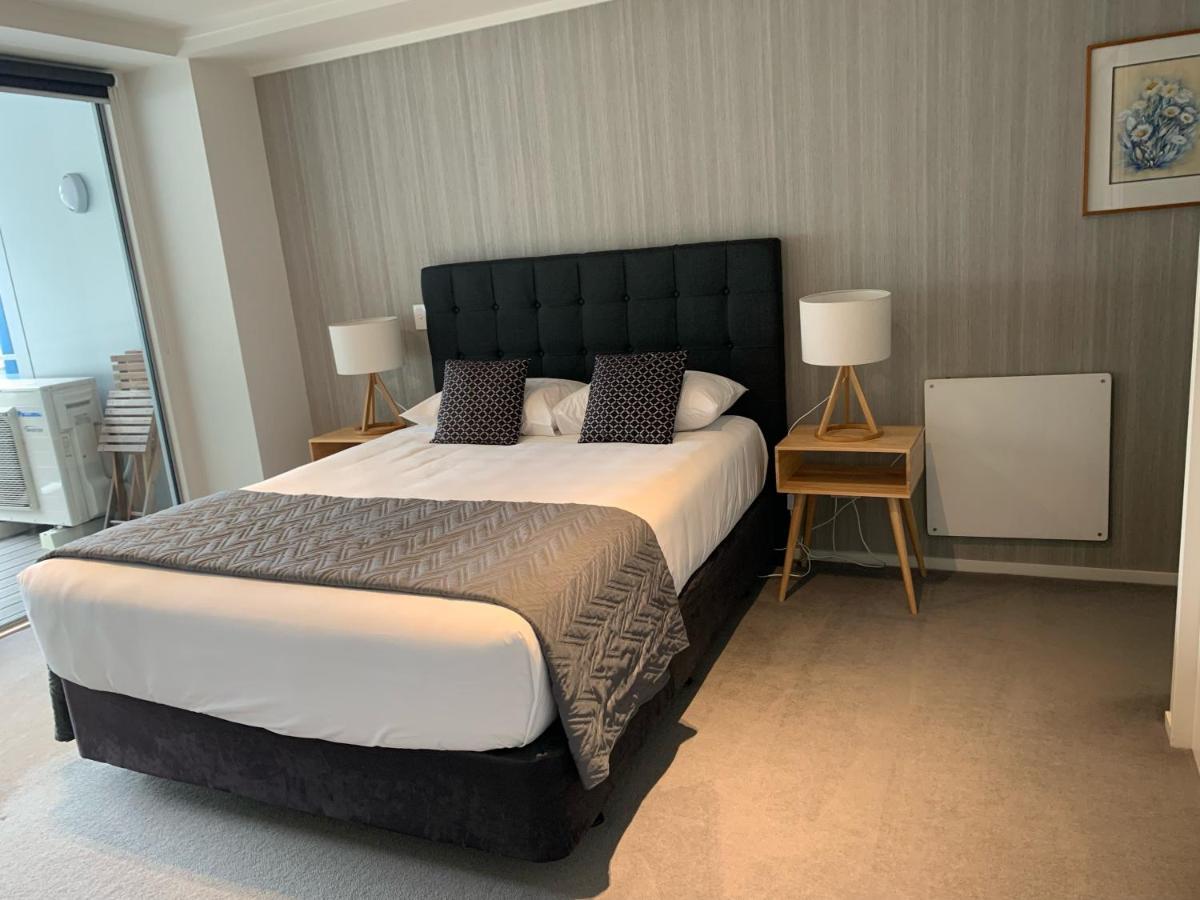 Quayside Luxury Apartments Уакатане Экстерьер фото